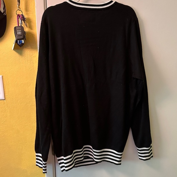 Tipsy Elf long sleeve Christmas sweater - Picture 4 of 5